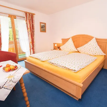 게스트하우스 Gaestehaus Schmid